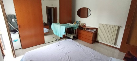 3 rooms Apartment in Cinisello Balsamo, Italy No. 290574 15