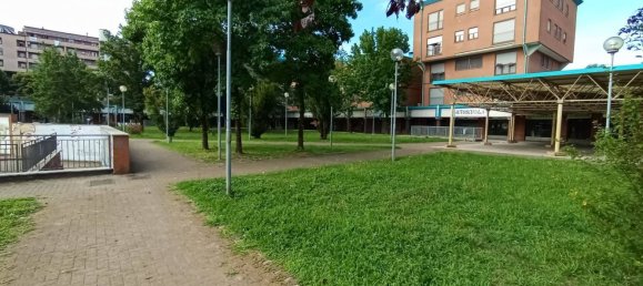 3 rooms Apartment in Cinisello Balsamo, Italy No. 290574 3