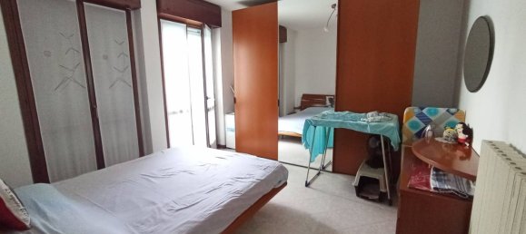 3 rooms Apartment in Cinisello Balsamo, Italy No. 290574 23