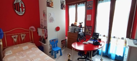 3 rooms Apartment in Cinisello Balsamo, Italy No. 290574 19