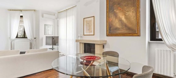 4 bedrooms Apartment in Milan, Italy No. 240878 5