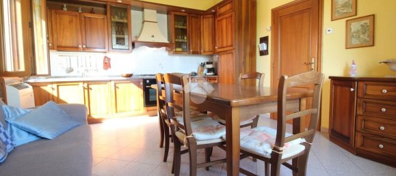 5 bedrooms Villa in Luzzara, Italy No. 358067 11