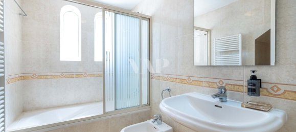 5 bedrooms Villa in Quarteira, Portugal No. 136663 28