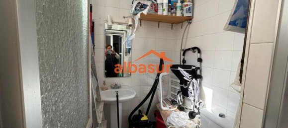 Apartamento de 3 dormitorios en Córdoba, Spain No. 160776 19