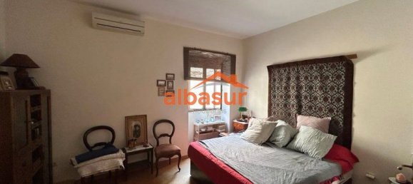 Apartamento de 3 dormitorios en Córdoba, Spain No. 160776 5