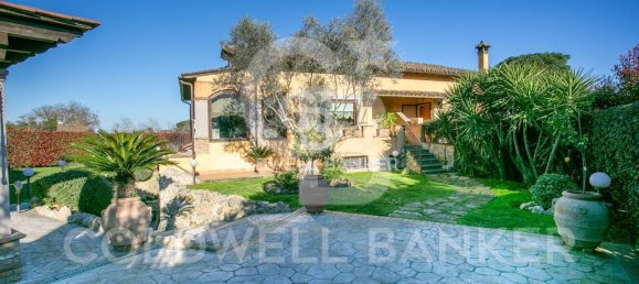 7 rooms Villa in Bracciano, Italy No. 11229 2