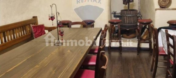 5 rooms Commercial property in Formia, Italy No. 293609 9