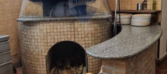 5 rooms Commercial property in Formia, Italy No. 293609 7