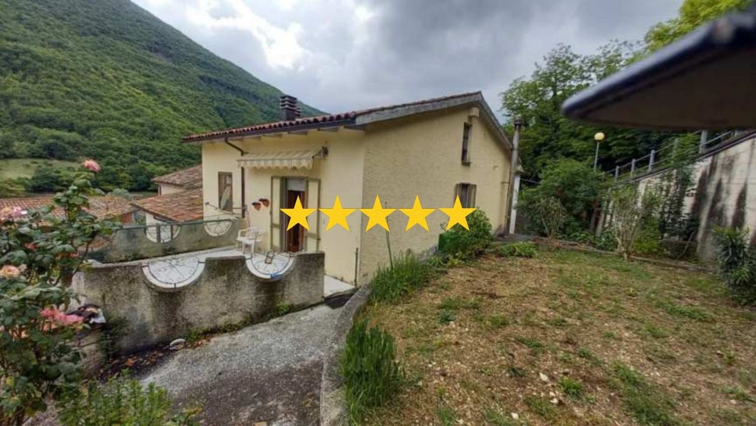 7 rooms Apartment in Cantiano, Italy No. 100729