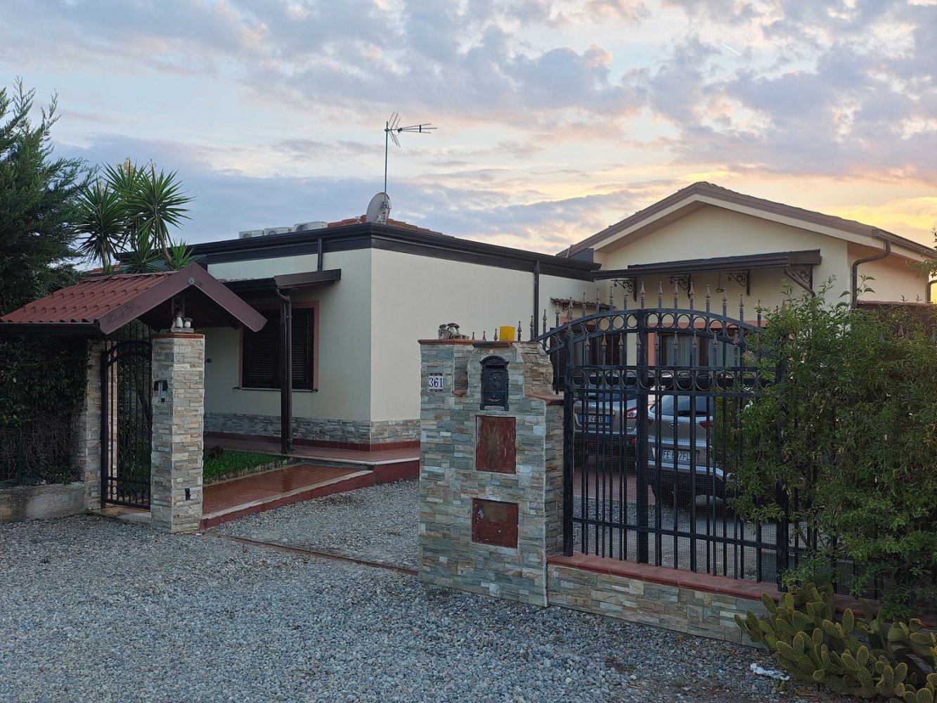 5 Schlafzimmer Haus in Crotone, Italy, Nr. 393879