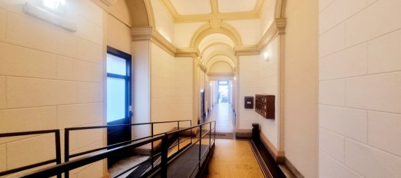 20m² Warehouse in Rome, Italy No. 203122 4