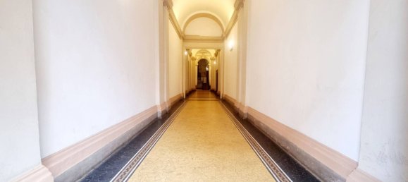 20m² Warehouse in Rome, Italy No. 203122 5