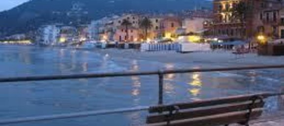 عقار تجاري في Alassio, Italy 82متر مربع رقم 268683 15