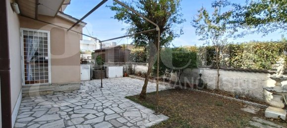 2 chambres Villa à Anzio, Italy No. 374131 3