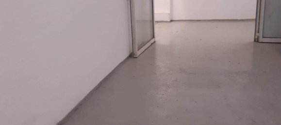 Propiedad comercial en Genoa, Italy 500 m² No. 31682 3