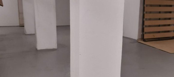 Propiedad comercial en Genoa, Italy 500 m² No. 31682 2