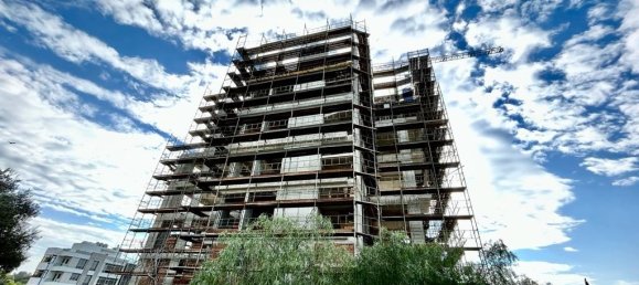 2 bedrooms Apartment in Agios Tychonas, Cyprus No. 388 10