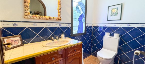 4 bedrooms House in Cadiz, Spain No. 137859 5