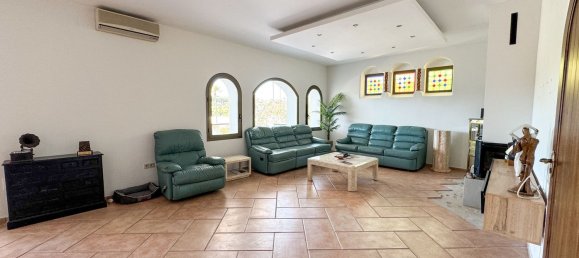 4 bedrooms House in Cadiz, Spain No. 137859 9