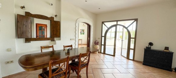 4 bedrooms House in Cadiz, Spain No. 137859 10