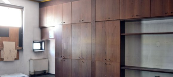 160m² Commercial property in Cicagna, Italy No. 342435 9