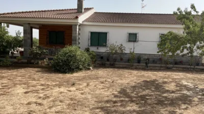 Villa de 4 dormitorios en Fuente Alamo, Spain No. 240443