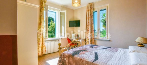 6 bedrooms Villa in Lesa, Italy No. 376205 7