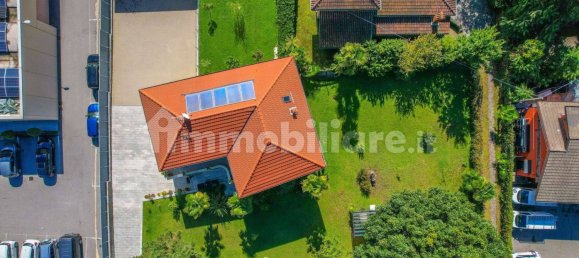 6 bedrooms Villa in Lesa, Italy No. 376205 4