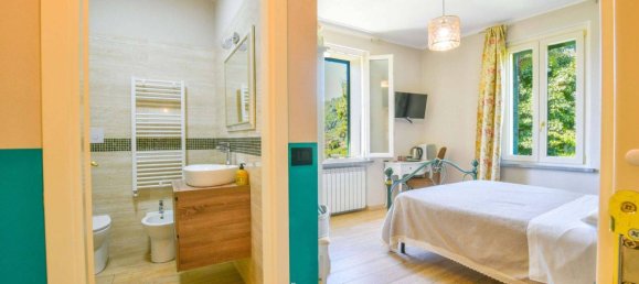 6 bedrooms Villa in Lesa, Italy No. 376205 9