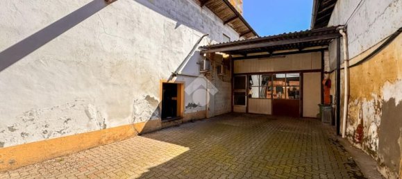 670m² Warehouse in Sant'Angelo Lodigiano, Italy No. 8069 30