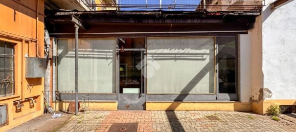 670m² Warehouse in Sant'Angelo Lodigiano, Italy No. 8069 24