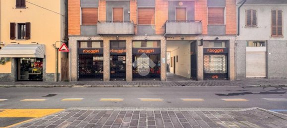 670m² Warehouse in Sant'Angelo Lodigiano, Italy No. 8069 43