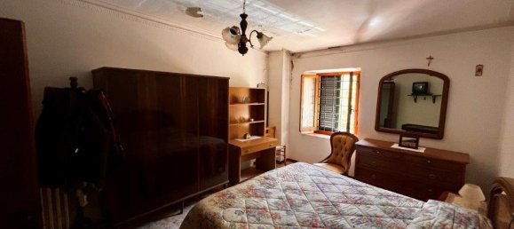 Terreno de 4 dormitorios en Cortona, Italy No. 260798 12