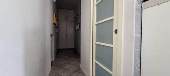 3-Zimmer Wohnung in Naples, Italy, Nr. 35299 7
