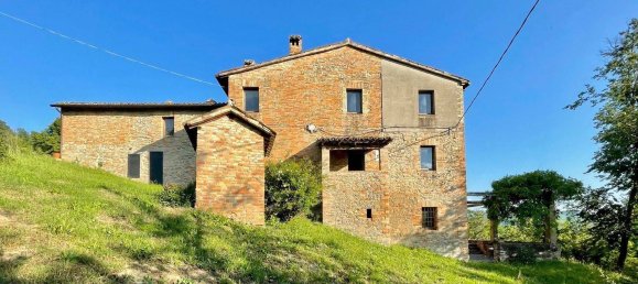 Casa de 5 habitaciónes en Urbino, Italy No. 54997 3