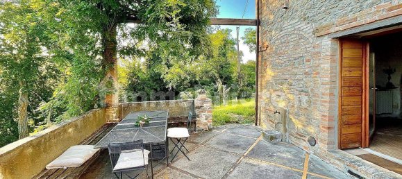 Casa de 5 habitaciónes en Urbino, Italy No. 54997 7