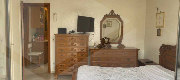 Apartamento de 2 divisões em Bari, Italy N.º 20376 12