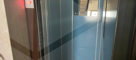 Apartamento de 2 divisões em Bari, Italy N.º 20376 14