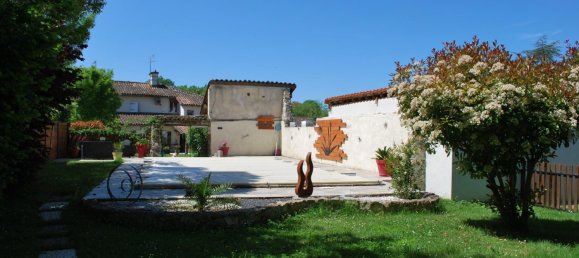 3 bedrooms House in Fleurance, France No. 295770 8