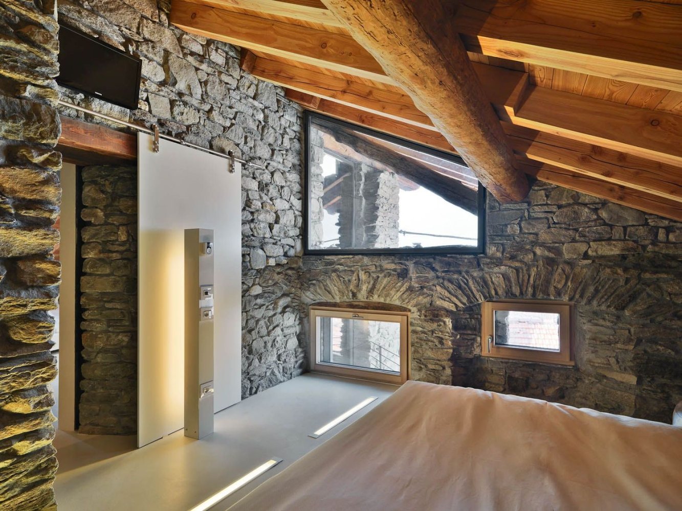 5 rooms Apartment in Castrolibero, Italy No. 210814