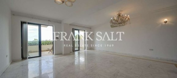 3 chambres Appartement à Saint Paul's Bay, Malta No. 2913 10