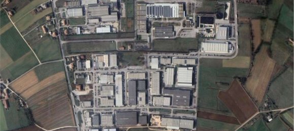 874m² Commercial property in Ponzano Veneto, Italy No. 121538 14