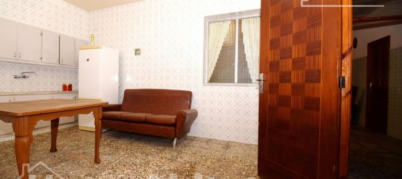 8 Schlafzimmer Haus in La Vall d'Uixo, Spain, Nr. 111582 21