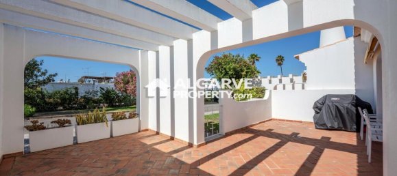 3 Schlafzimmer Stadthaus in Quarteira, Portugal, Nr. 230494 36