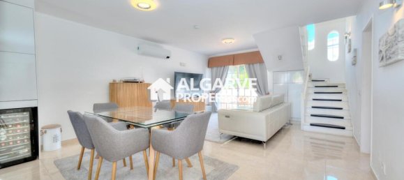 3 Schlafzimmer Stadthaus in Quarteira, Portugal, Nr. 230494 2