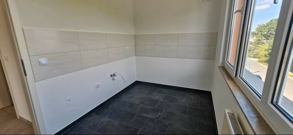 Квартира с 1 спальней в Hoyerswerda, Германия № 330070