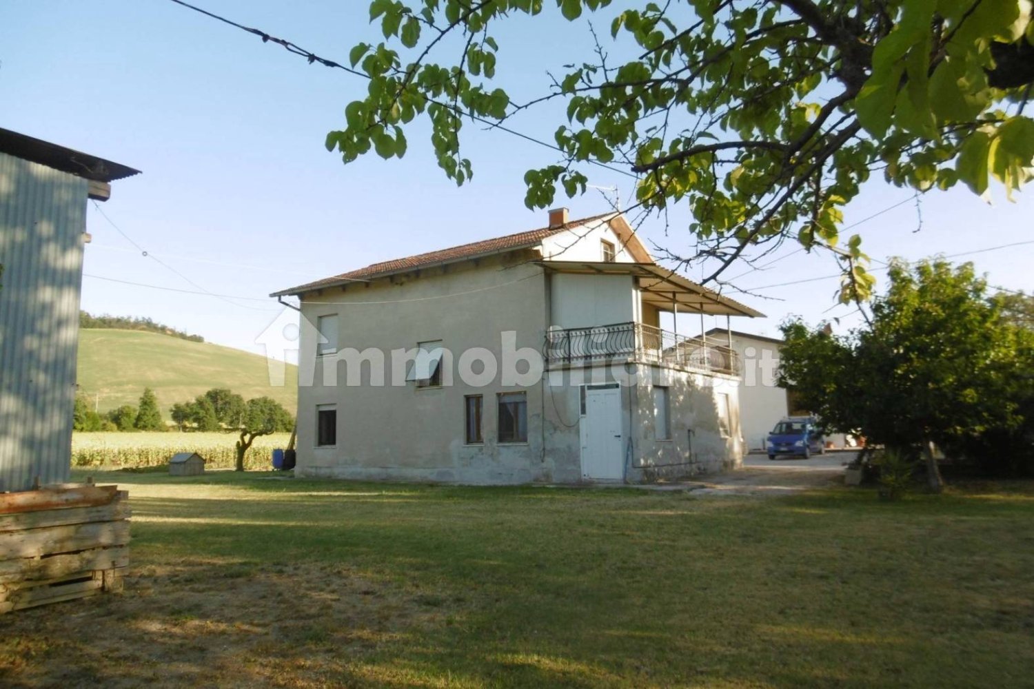 Casa de 4 dormitorios en Fermo, Italy No. 87840