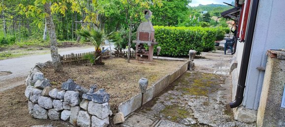 7 rooms House in Castelgrande, Italy No. 251096 2