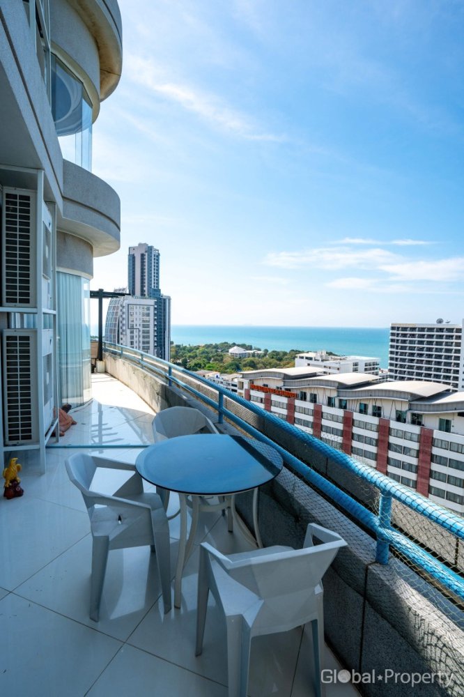 2 bedrooms Condo in Pattaya, Thailand No. 5486