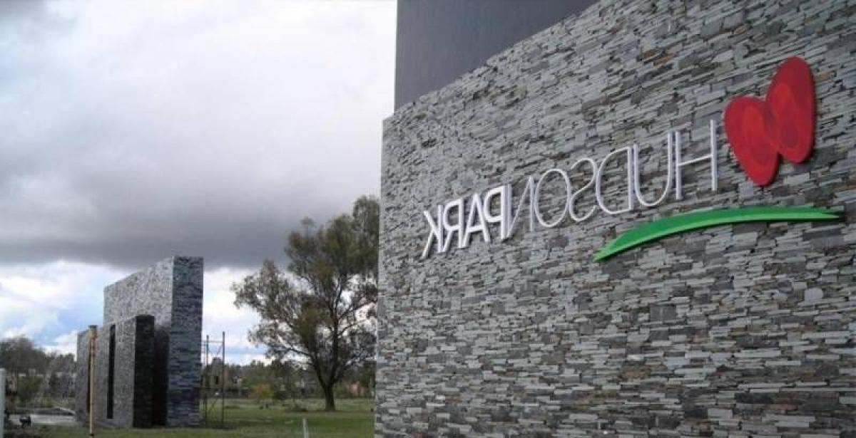 Terreno en Berazategui, Argentina No. 112335